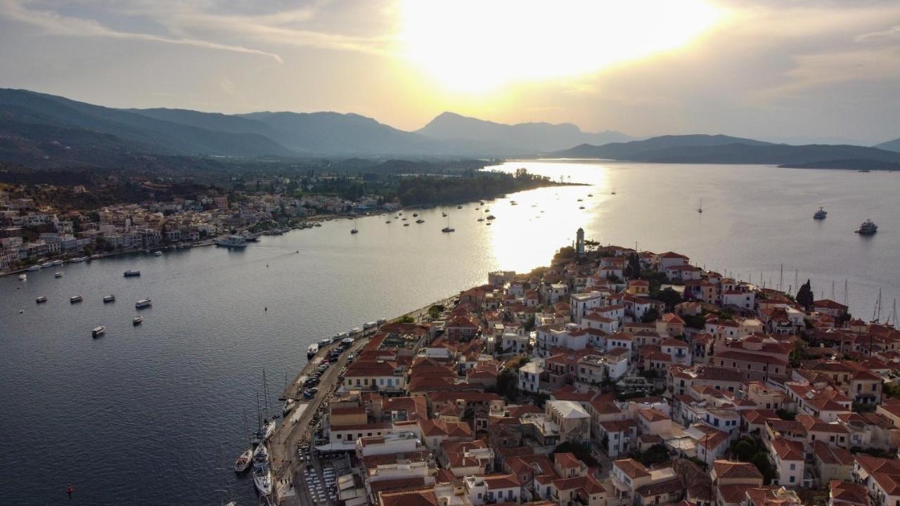 Camara Suite Poros Town Exterior foto